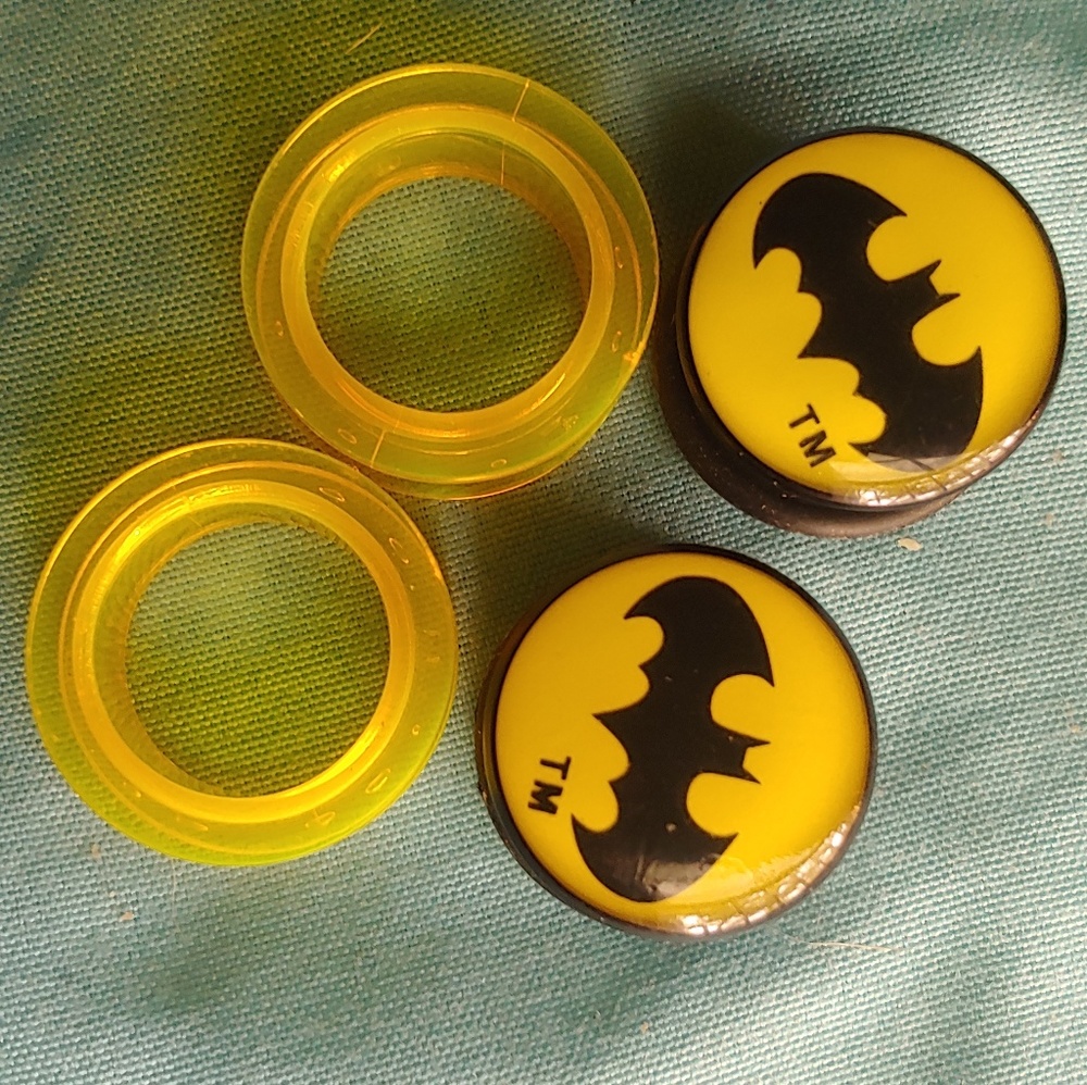 5/8in Gauges Plugs Tunnels Set of 2